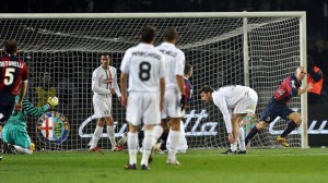 ディ・ヴァイオのゴールで沈むユーベディフェンス　© UEFA.com