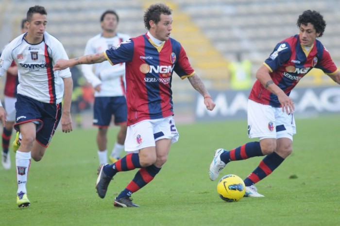 さすがの存在感を見せたディマンティとヒメネス © Bologna FC さすがの存在感を見せたディマンティとヒメネス © Bologna FC