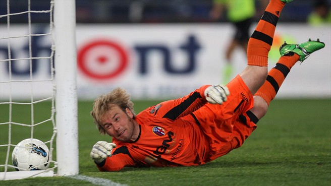相変わらずのジレ神! © UEFA.com 相変わらずのジレ神! © UEFA.com
