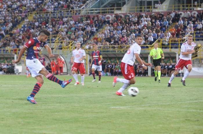 タイデルがゲット！ © Bologna FC