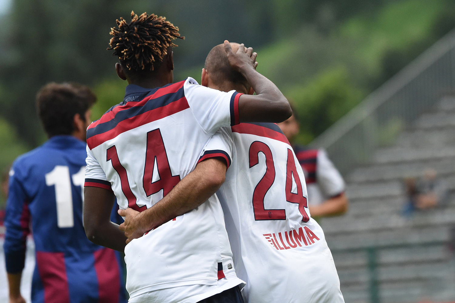 ピッポ・ボローニャ、初陣を6-0の大勝で飾る © Bologna FC