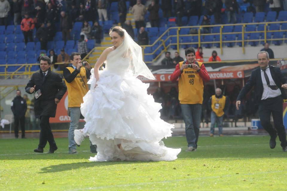 謎の花嫁 © Bologna FC