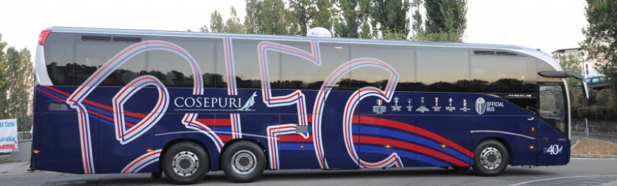 バス © Bologna FC