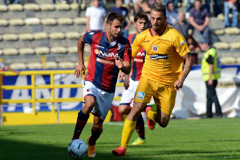 アクアフレスカはがんばっちょります © Bologna FC