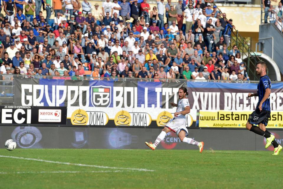 2点目はスクリーニ © Bologna FC