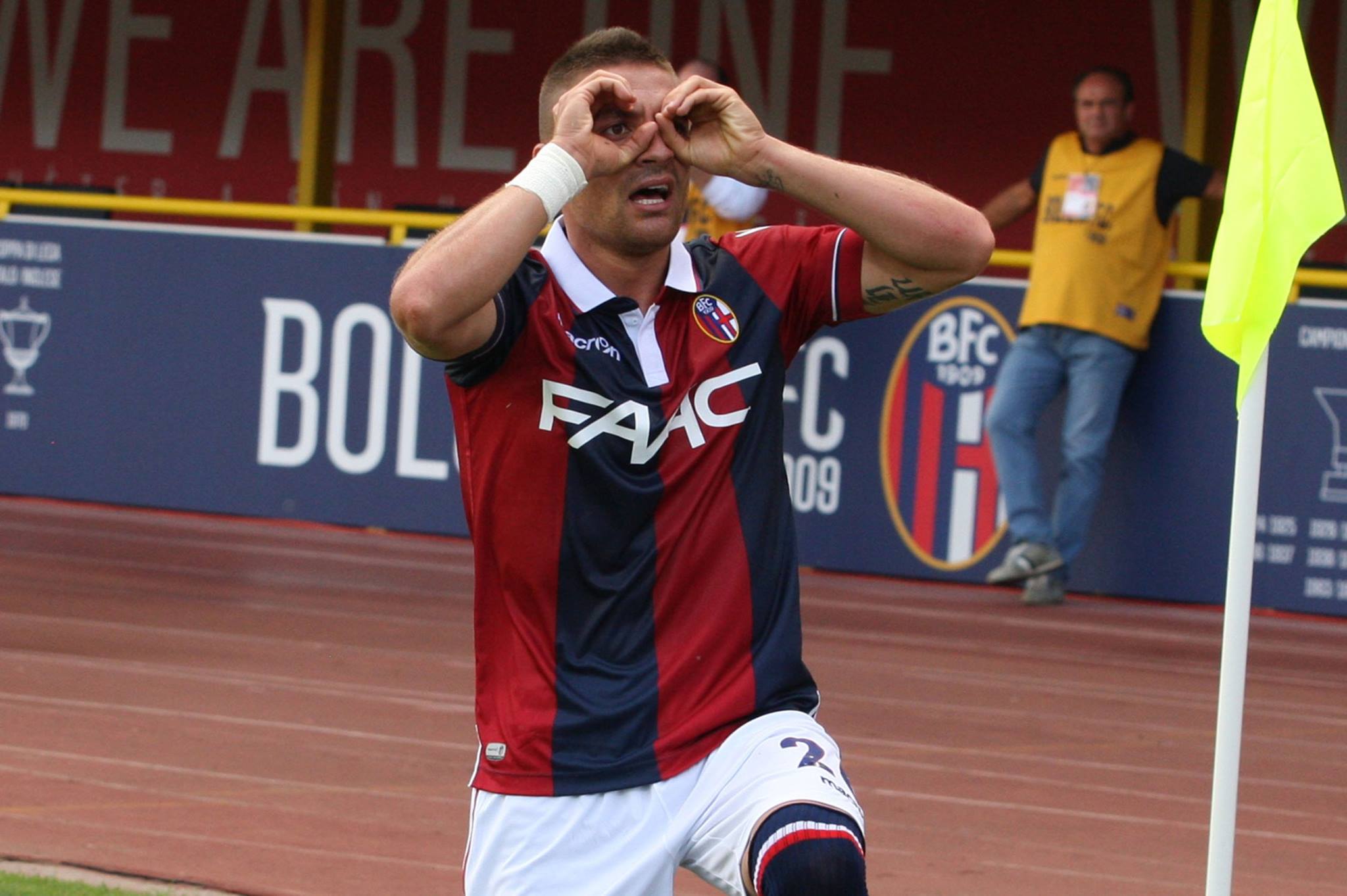 フロジノーネを下して今季初勝利 © Bologna FC